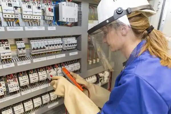 electrician Chilchinbito